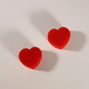 A Pair Magic Accessories Stage Magic Illusions Close up Soft Foam Toy Sponge Heart Magic Tricks