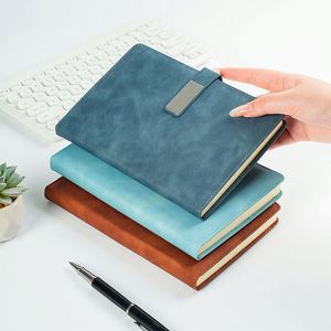 Cuaderno A5 Moderno Personalizado para Adolescentes y Adultos, con Cierre Elástico Vibrante, Cubierta de Cuero Portátil, Marcapáginas con Lazo para Estudio - Product Image 4