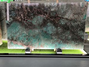 Marbre semi-précieux transparent naturel PerfectStone Amazonite vert rétro-éclairé pour projet d'hôtel de luxe et de villa - Product Image 6