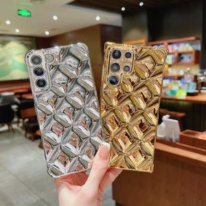 Ins de lujo de chapado en oro plata brillante 3D red suave TPU caso de teléfono para <span class=keywords><strong>Samsung</strong></span> Galaxy <span class=keywords><strong>S22</strong></span> S21 más <span class=keywords><strong>S22</strong></span> Ultra - Product Image 2
