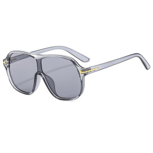 <b>Sunglasses</b> Square <b>Oversized</b> T Shape Black Frame PC Lens UV400 Women Fashion - Product Image 2