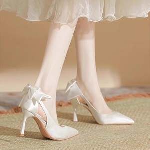 Zapatos de Tacón Alto para Mujer, Impermeables, con Plataforma, Punta Puntiaguda, Boca Poco Profunda, Bordados con Perlas, de Satén, con Correa en el Tobillo, para Verano y Otoño - Product Image 1