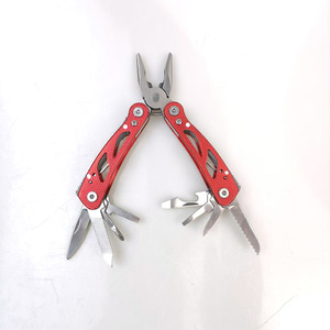 Pince polyvalente de poche portable de haute qualité, <span class=keywords><strong>outil</strong></span> <span class=keywords><strong>multifonction</strong></span> professionnel DIY OEM avec lame de tournevis pour lime, meilleures ventes - Product Image 4