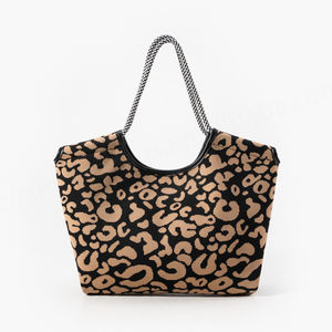 Vente en gros en usine Pochette dames en cuir PU fermeture à glissière étanche de haute qualité grande capacité sacs à main à bandoulière pour femmes - Product Image 4