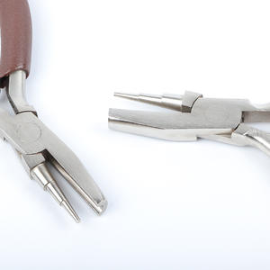 Alicates industriales de punta redonda, 5,5 pulgadas de ancho de mandíbula, 1/4 pulgadas de ancho de punta, 1/8 pulgadas de superficie lisa, aleación de hierro y níquel - Product Image 4