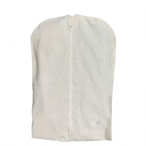 Housse de vêtement AUTON blanche en toile 100 % coton avec poignées et motif lettres pour costumes, manteaux, robes, sacs de voyage - Product Image 1