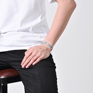 Bracelet en acier inoxydable tressé avec fermoir Vachette, bracelet simple en acier titane pour étudiant, bijoux - Product Image 6