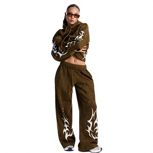 Ensemble de survêtement pour homme personnalisé imprimé, en polyester et coton, sweat à capuche décontracté et pantalon de jogging, logo DTF personnalisé, tenue assortie en deux pièces - Product Image 1