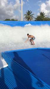 उच्च अंत वाणिज्यिक 180 ° पंखे के आकार के सर्फिंग सिम्युलेटर वाटर मनोरंजन उपकरण, बड़े जल पार्कों के लिए उपयुक्त - Product Image 3