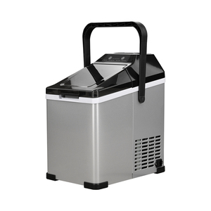 Cho alpicool ice168 <span class=keywords><strong>mini</strong></span> máy nén di động <span class=keywords><strong>Ice</strong></span> <span class=keywords><strong>Maker</strong></span> DC 12V/24V cho nhà hàng Home Bar sử dụng cho thực phẩm lon <span class=keywords><strong>Mini</strong></span> icecube <span class=keywords><strong>Maker</strong></span> - Product Image 6