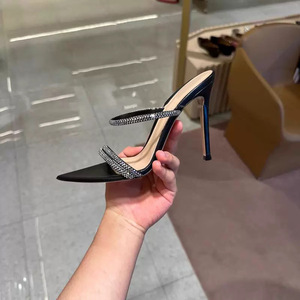 Chaussures à talons hauts pour femmes <span class=keywords><strong>GR</strong></span> Same Style 2025, nouvelle collection été, en microfibre nude, semelle en caoutchouc, strass, à porter de deux façons, bout pointu, ouvert - Product Image 1