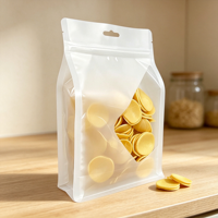 Sachet Doypack brillant à huit soudures latérales avec fenêtre d'affichage irrégulière et trou de suspension, à fermeture éclair, pour l'emballage de snacks en supermarché