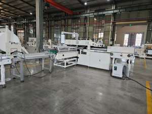 Ligne de production automatique de machines à fabriquer <span class=keywords><strong>du</strong></span> papier toilette de petite taille avec certificat CE pour <span class=keywords><strong>la</strong></span> machine XinYun à prix d'usine bas - Product Image 4