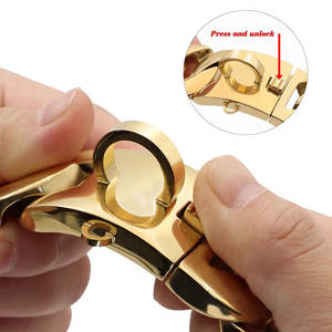 Venta al por mayor Pitbull lujo perro cadena Collar oro encanto cubano enlace perro collares y correa - Product Image 6