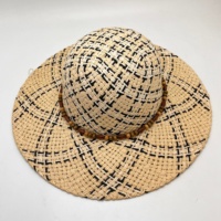 Chapeau de paille à large bord à tissage géométrique avec bande de perles en bois pour femme, protection solaire estivale pour la plage