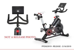 Cyclette da <span class=keywords><strong>Casa</strong></span> Aggiornamento Intelligente Attrezzatura Fitness <span class=keywords><strong>per</strong></span> <span class=keywords><strong>Palestra</strong></span> Bicicletta da Spinning con Materiale <span class=keywords><strong>in</strong></span> Acciaio - Product Image 5