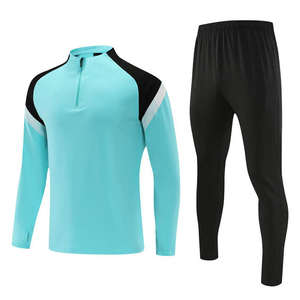 Ensemble complet de maillot et pantalon de football Madrides 100% polyester Coupe automatisée Inspiré de <span class=keywords><strong>Cristiano</strong></span> <span class=keywords><strong>Ronaldo</strong></span> Nom de l'équipe Club Unisexe - Product Image 4