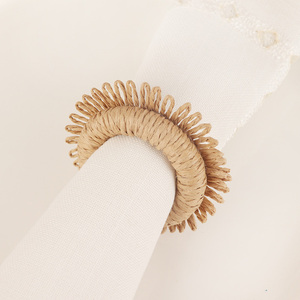 <span class=keywords><strong>Lafi</strong></span> Rond de serviette tricoté à la main en herbe Décoration de table de restaurant d'hôtel Boucle de serviette tricotée en paille Porte-serviettes - Product Image 2