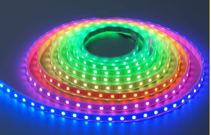 Bande lumineuse LED RGB SMD5050 de 10 mm de large, haute luminosité, avec télécommande USB, 12V/24V DC, idéale pour les petits usages décoratifs. - Product Image 5