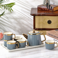 Ensemble de six tasses et théière en céramique colorée avec plateau de service pour coffret cadeau, boîtes de couleur pour cadeau de mariage
