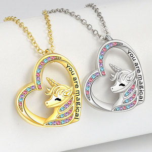 Collana in Rame Placcato Oro per Bambini, Ciondolo a Forma di Unicorno Colorato con Cuore, Gioielli all'Ingrosso - Product Image 3