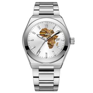 Montres de couple de style professionnel en gros avec bracelet en cuir et cadran en verre pour assortir à une robe chemise à imprimé africain - Product Image 4