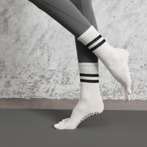 Chaussettes de yoga antidérapantes double ligne 5 couleurs Chaussettes Pilates Leggings Chaussettes en os pour le sport et le fitness - Product Image 1