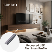 Profilé en aluminium pour éclairage LED de vitrine et étagère avec design de montage en surface à faisceau angulaire YB1021-33