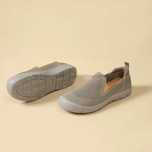 Wide-Foot Mother's <b>Shoes</b> for Spring <b>Soft</b>-Soled Comfortable Casual Sneakers Extra Wide Bunion Old Beijing Cloth <b>Shoes</b> for Women - Product Image 6