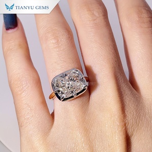 Bague de fiançailles Tianyu Gems avec diamant taille coussin sur mesure, monture à griffes en or massif 18 carats, style classique, joaillerie fine - Product Image 3