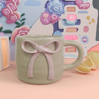Tasse en céramique émaillée personnalisée avec nœud papillon en relief tasse de décoration quotidienne en porcelaine objets de décoration pour la maison