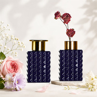 Botol Diffuser Aroma Kaca Ungu Tua Bentuk Persegi 150ml dengan Tutup Emas