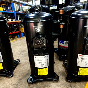 Compresseur à piston Anb33fbdmt pour climatiseur, réfrigération, électrique, métal, durable - Product Image 4