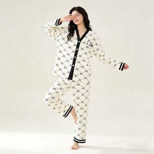 Ensemble de pyjama pour femmes PJ-1460, manches longues, col en V, en coton tricoté, vêtements de nuit pour la maison - Product Image 3