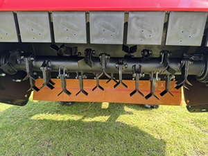 Tondeuse robot à commande à distance Caterpillar Tosaerba a <span class=keywords><strong>Martelli</strong></span>, tracteur de pelouse à braquage zéro, à essence - Product Image 4
