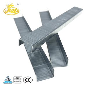 <span class=keywords><strong>En</strong></span> gros 20GA 12.5MM <span class=keywords><strong>U</strong></span> Type <span class=keywords><strong>Clou</strong></span> Fil Galvanisé Agrafes De Canapé - Product Image 4