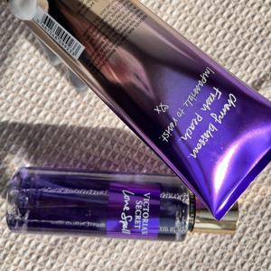 น้ำหอมแท้แบรนด์ดัง <span class=keywords><strong>Love</strong></span> <span class=keywords><strong>Spell</strong></span> ชุดน้ำหอมสำหรับผู้หญิง Victoria Secret ขนาด 250 มล. ชุดสเปรย์น้ำหอมและโลชั่นบำรุงผิวสำหรับผู้หญิง - Product Image 6