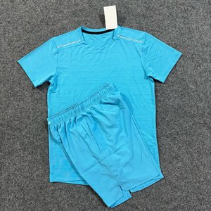 Conjunto Deportivo Corto para Hombre al por Mayor con Franjas Reflectantes, <span class=keywords><strong>de</strong></span> Secado Rápido y Transpirable, Jersey Deportivo para Fitness, Running y Entrenamiento - Product Image 5