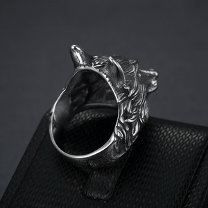 High Quality Factory Wholesale Cool <strong>Mens</strong> Stainless Steel Viking <strong>Wolf</strong> Head <strong>Ring</strong> for <strong>Men</strong> - Product Image 3