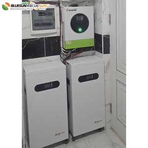 Système solaire hybride complet à installation rapide 6 kW avec batterie au lithium pour le stockage d'énergie domestique - Product Image 2