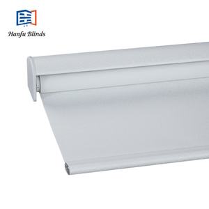 أسطوانة نافذة أو لف ظلال أو الستائر مع مجموعة قضبان السكك الحديدية العلوية لمكتب الفنادق - Product Image 3