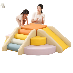 Cadre d'escalade intérieur en PU souple Lit rampant coulissant Escaliers Sentiments de bébé Échelle d'entraînement <span class=keywords><strong>Structure</strong></span> de jeu combinée pour 0-6 ans - Product Image 4