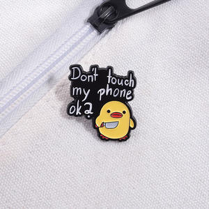Spilla creativa carina anatra non toccare il mio telefono spilla in lega Meme distintivo regalo smalto - Product Image 2