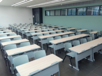 Ensemble table et chaises d'école moderne et solide pour l'université Conception de table d'étude pour étudiants avec chaise de classe d'université