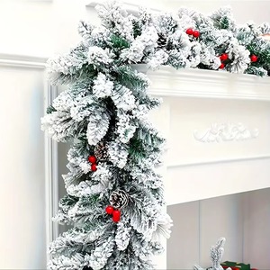 Guirnalda Navideña con Nieve Artificial para Decoración Navideña en Interiores y Exteriores - Product Image 6