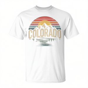Camiseta con diseño de puesta de sol de las montañas de Colorado, estilo vintage, para exteriores, con motivos de la naturaleza - Product Image 2