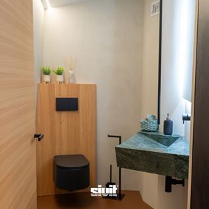 Revêtement mural en résine époxy pour béton et cloisons sèches |   Finition verticale appliquée au truelle, aspect mat brillant - Sivit Design DEC11 - Product Image 2