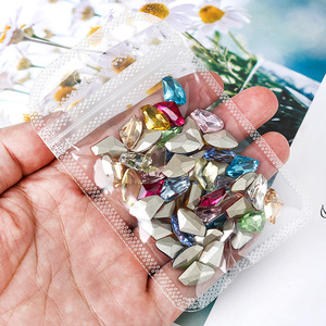 K9 pietra di vetro gemme di cristallo a punta con <span class=keywords><strong>cuore</strong></span> storto ciondoli per unghie decorazioni per Nail Art accessori per Manicure - Product Image 4