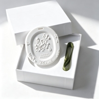 Diffuseur d'huiles essentielles en pierre céramique parfumée de luxe en gros, pendentif décoratif pour armoire et voiture