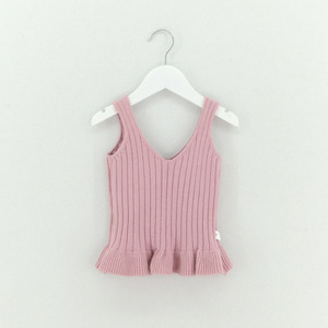 Suéteres sin mangas para niños de marca Stock Kid's, con patrones de punto gratuitos y máquina de tejer. - Product Image 2